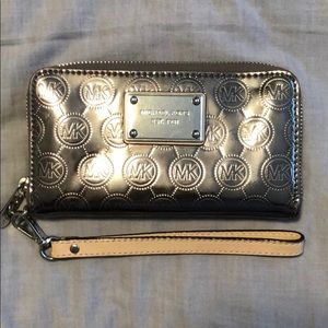 Michael Kors Wristlet